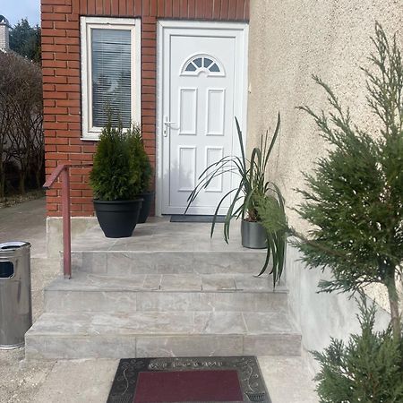 Airport17 B&B Vecsés Zewnętrze zdjęcie