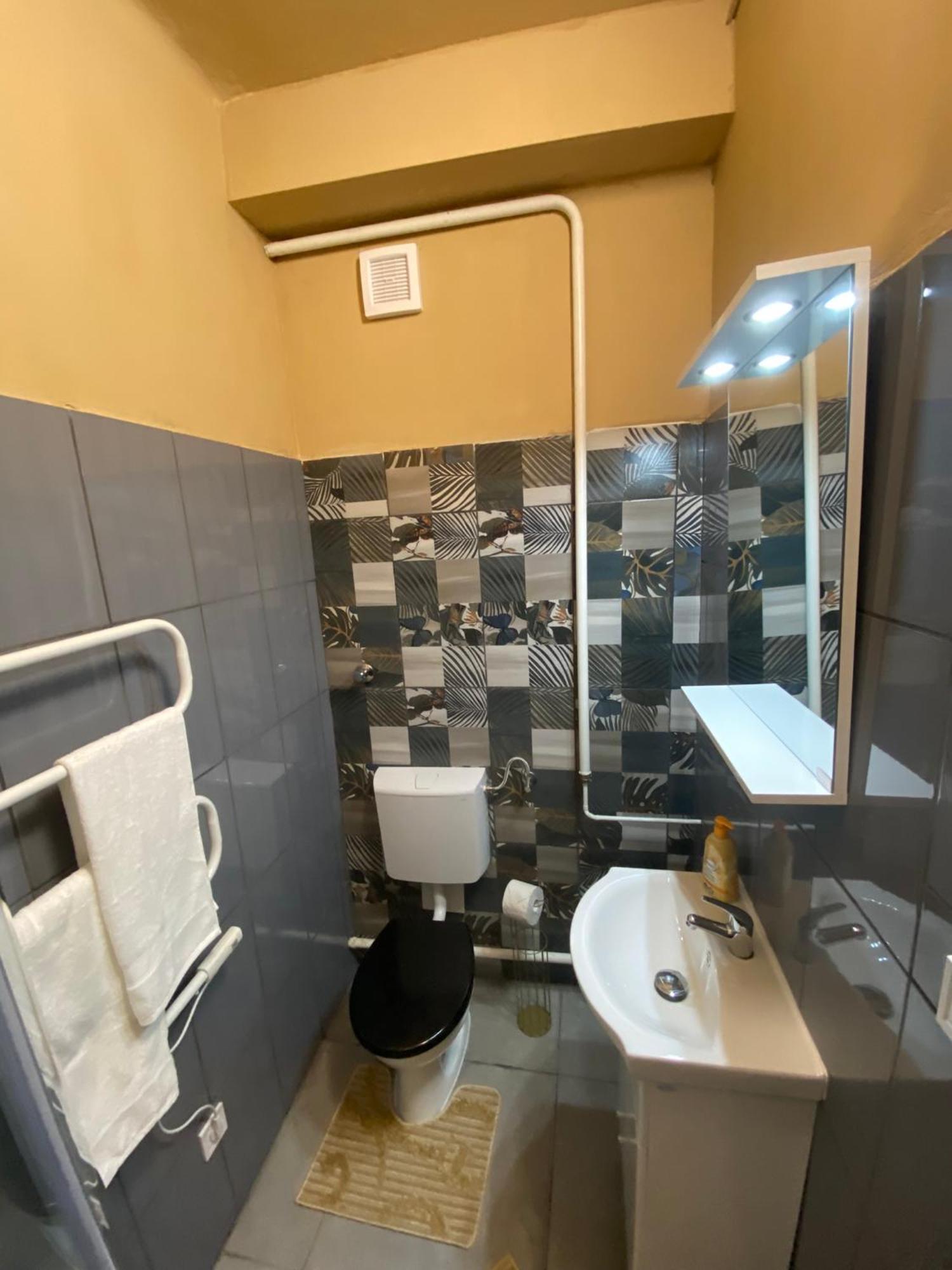 Airport17 B&B Vecsés Zewnętrze zdjęcie